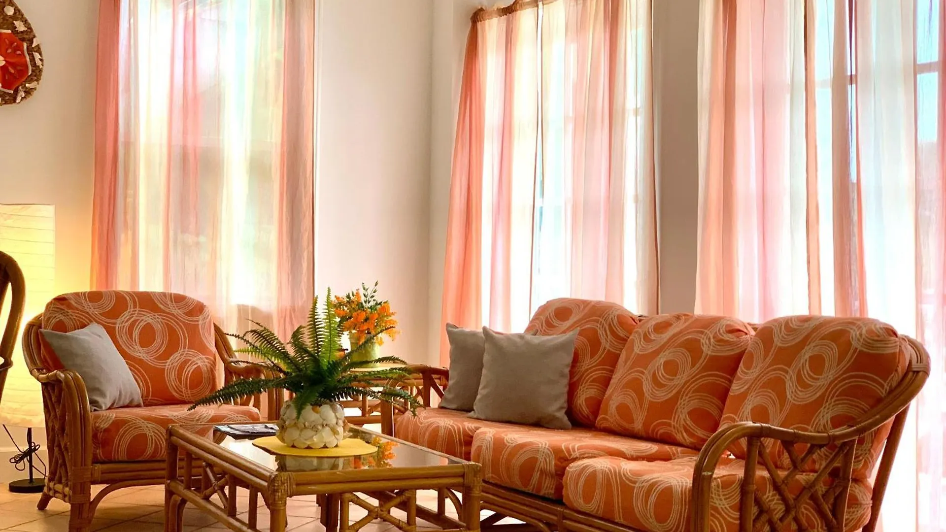 Jolly Holiday Apartment 1 B Jolly Harbour 0*,